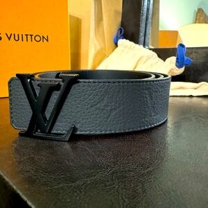 New* LOUIS VUITTON Belt
